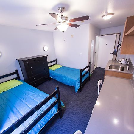 Vantaggio Suites San Diego Bagian luar foto