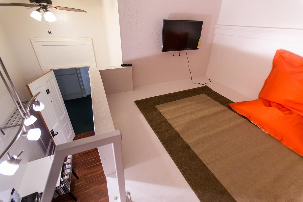 Vantaggio Suites San Diego Bagian luar foto